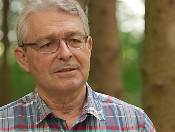 Der Pilzsachverständige Dr. Georg Dünzl im Interview