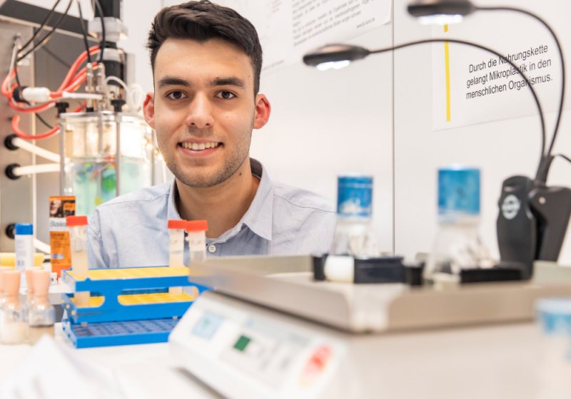 Christos Assiklaris, der Landessieger Hessen bei „Jugend forscht“ 2019 in der Sparte Biologie